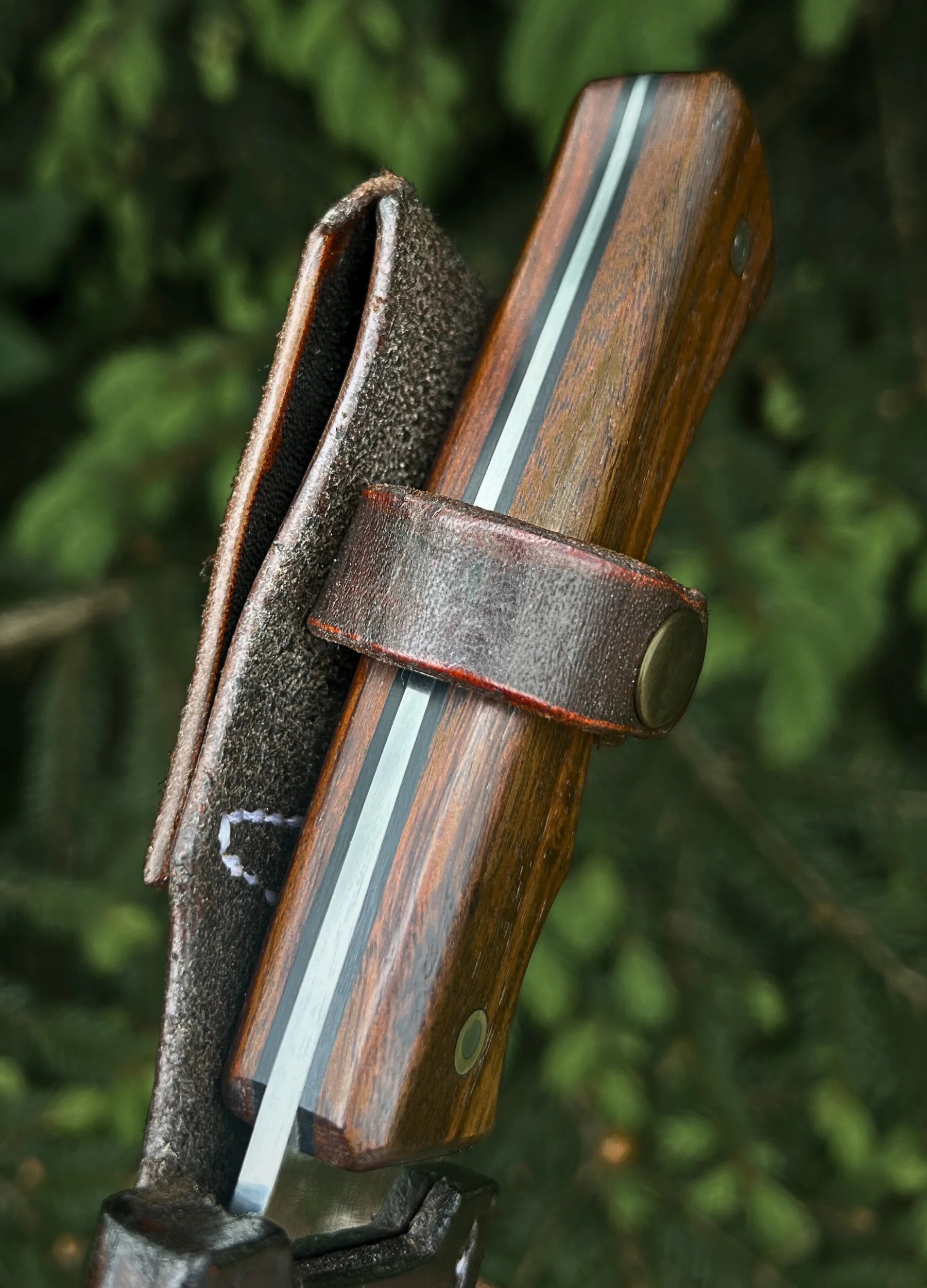 The Outdoorsman Knife